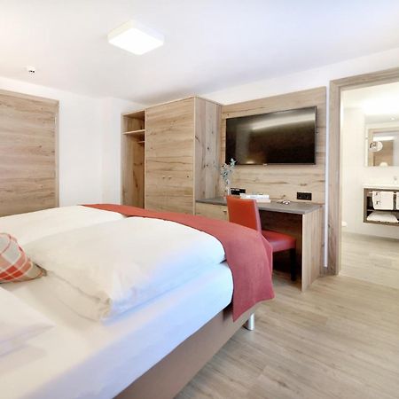 פרטנאו Hotel Alpina Superior מראה חיצוני תמונה