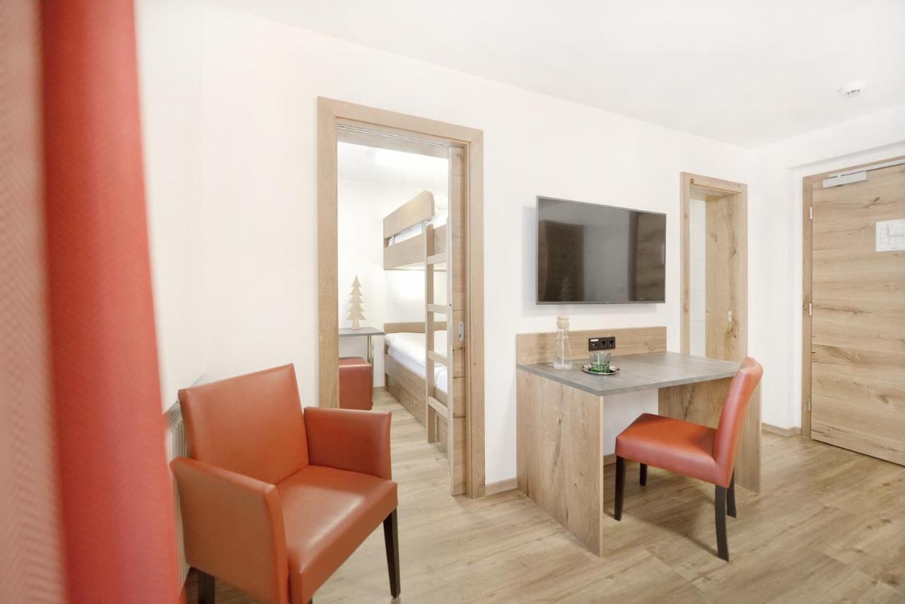 פרטנאו Hotel Alpina Superior מראה חיצוני תמונה