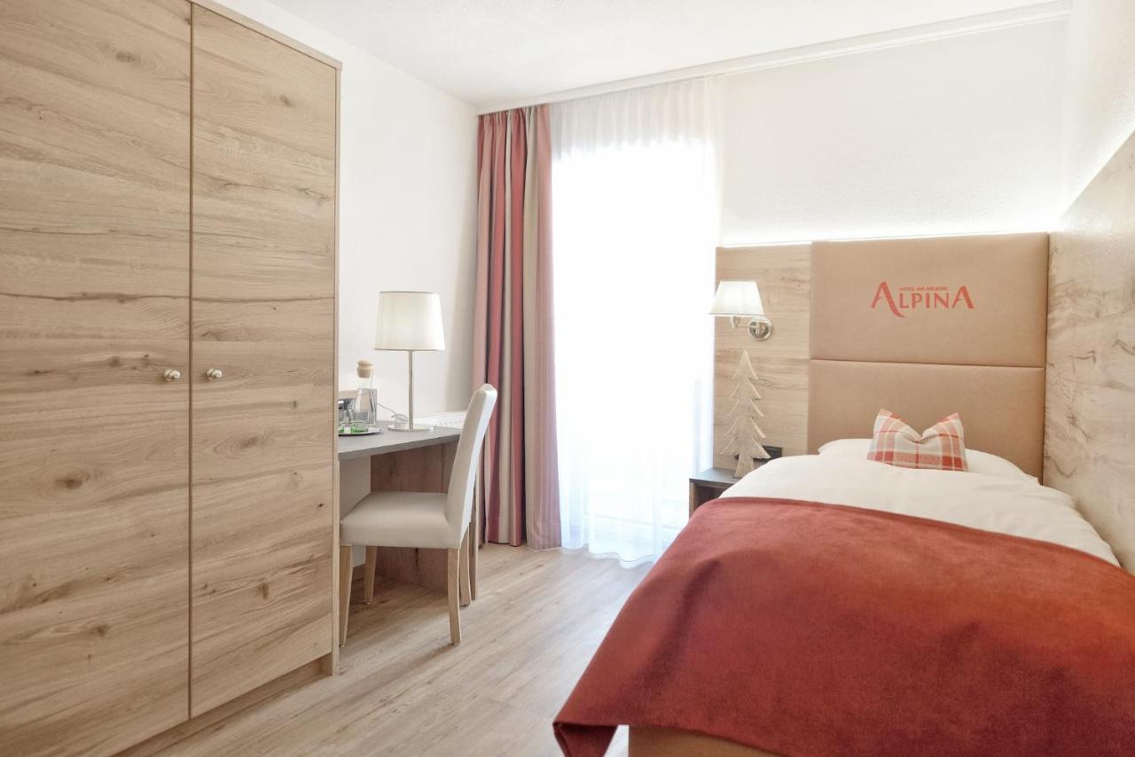 פרטנאו Hotel Alpina Superior מראה חיצוני תמונה