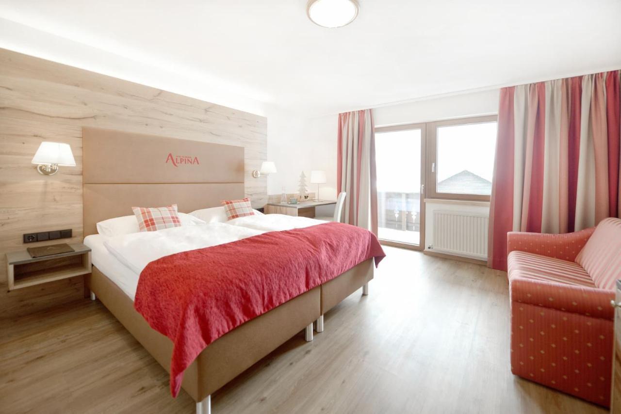 פרטנאו Hotel Alpina Superior מראה חיצוני תמונה