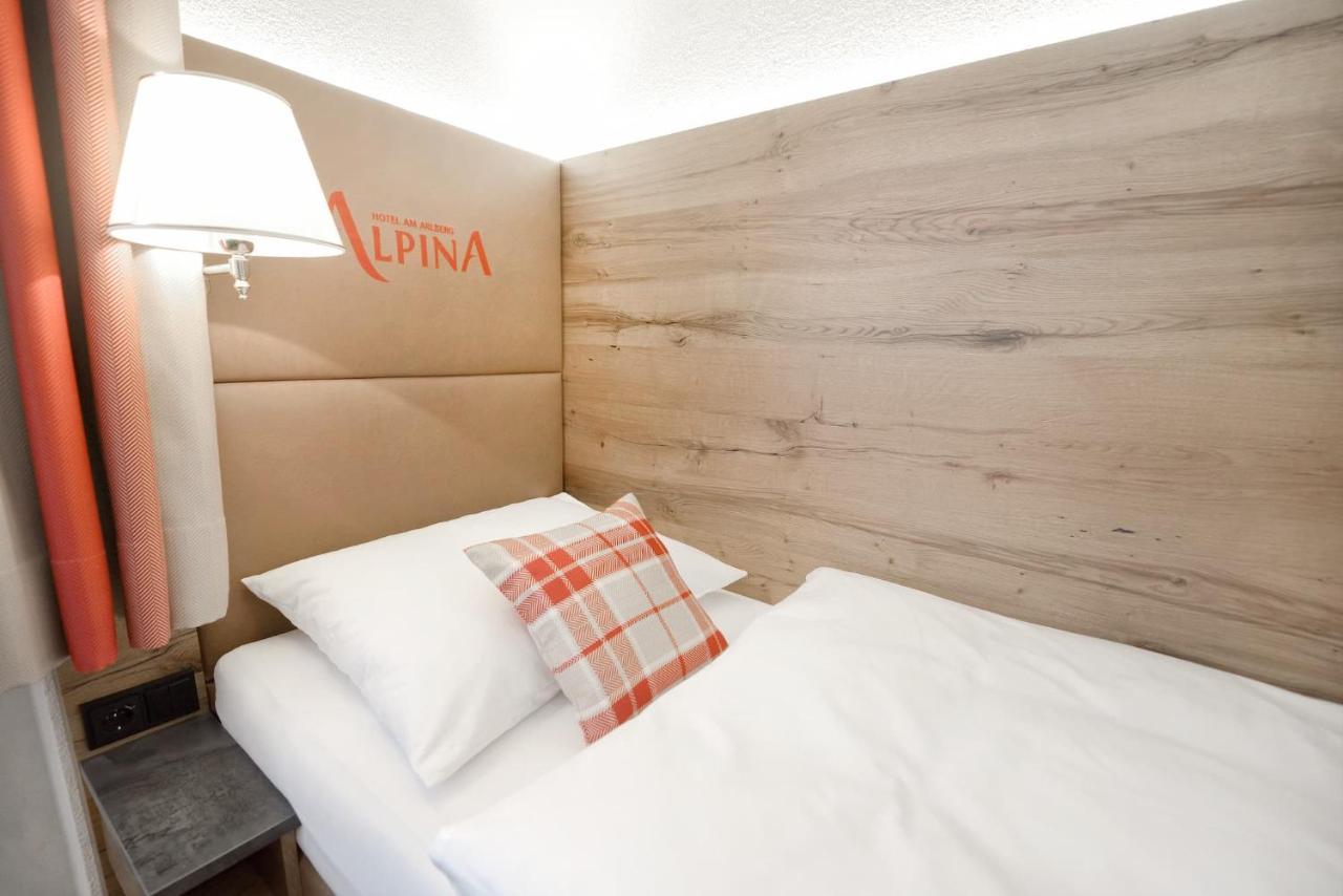 פרטנאו Hotel Alpina Superior מראה חיצוני תמונה