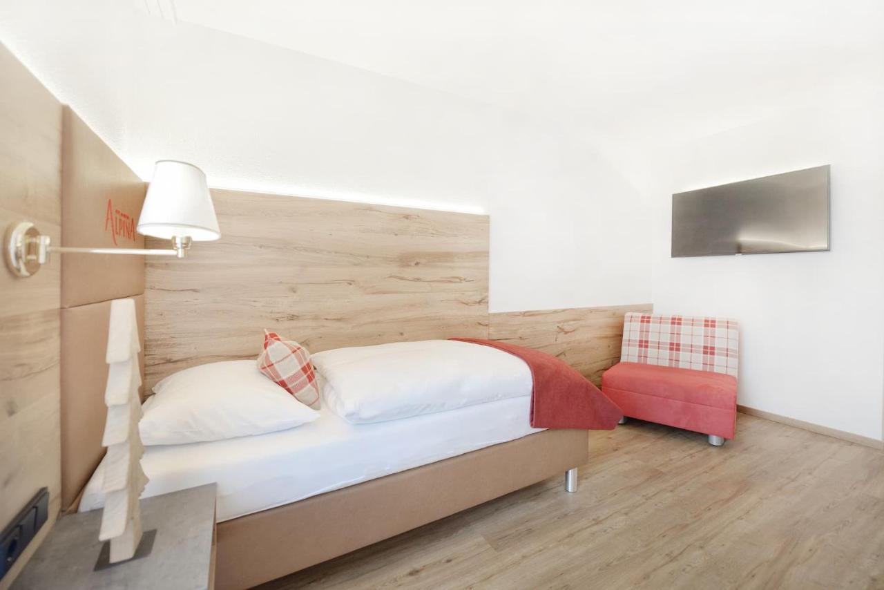 פרטנאו Hotel Alpina Superior מראה חיצוני תמונה