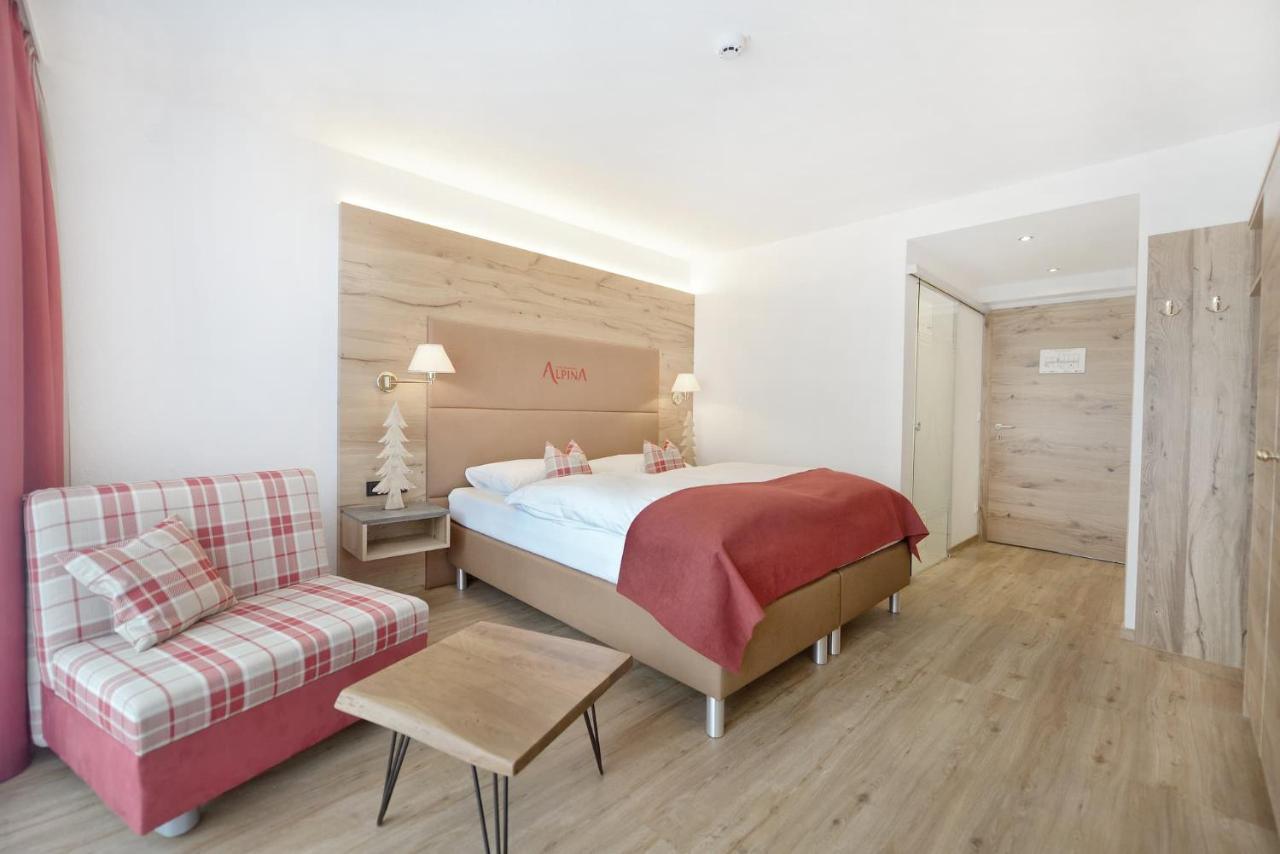 פרטנאו Hotel Alpina Superior מראה חיצוני תמונה